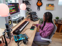 <b>Roland CB-RAC Estojo para módulos Roland AIRA COMPACT</b> <b>Roland CB-RAC Estojo para módulos Roland AIRA COMPACT</b>